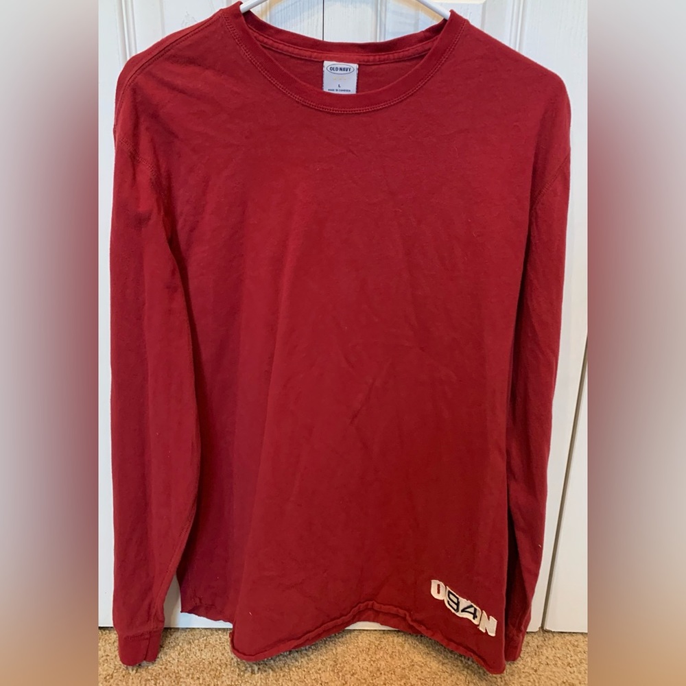 One Navy long sleeve size men’s large